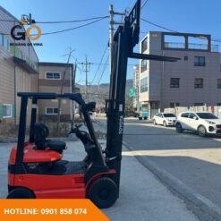 jkvforklift-xe-nang-dien-toyota-7fbl15-3