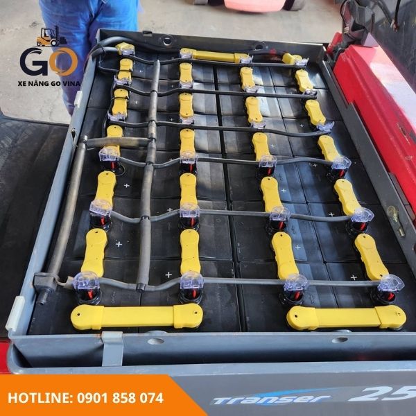 jkvforklift-xe-nang-nichiyu-transer-25-5