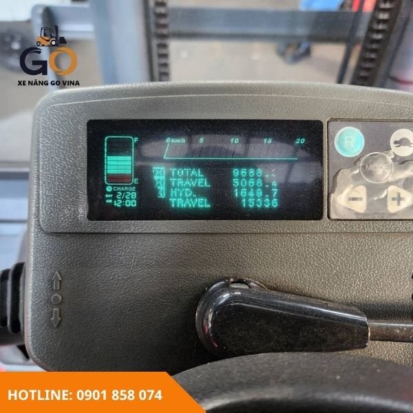 jkvforklift-xe-nang-nichiyu-transer-25-7