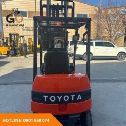 jkvforklift-xe-nang-toyota-1.5-tan-3