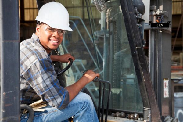 jkvforklift-quy-trinh-kiem-dinh-xe-nang-6