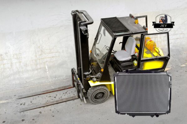 jkvforklift-dau-hieu-ket-nuoc-xe-nang-bi-hong-5