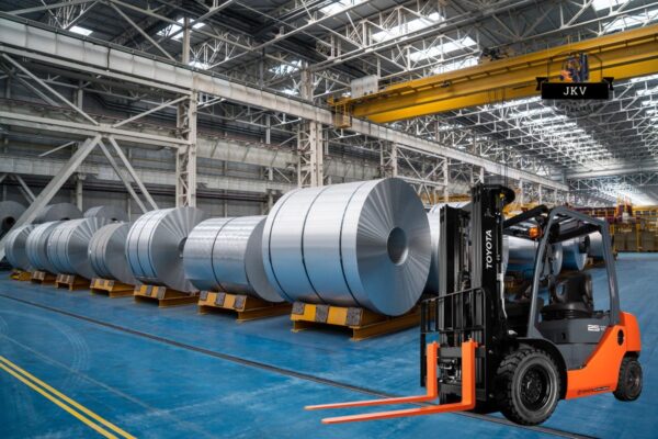 jkvforklift-xe-nang-dien-cho-nganh-san-xuat-thep-6